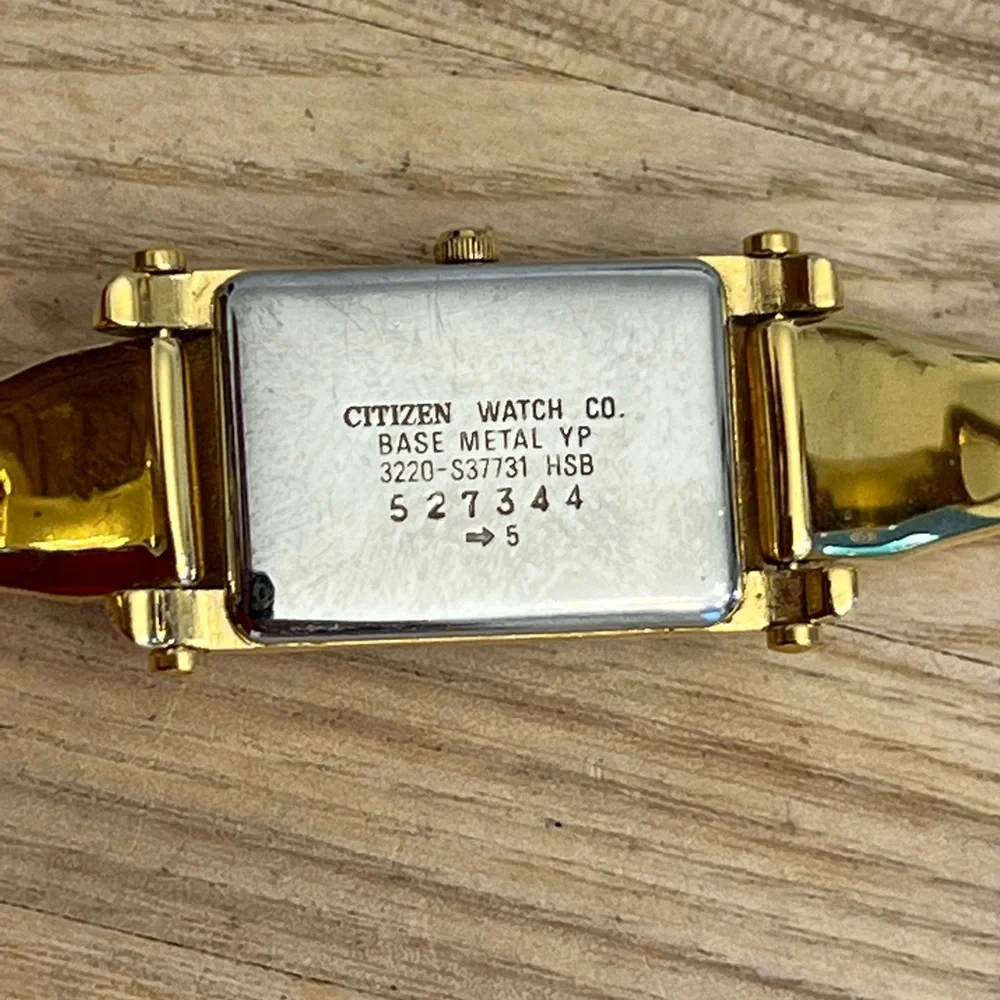 Citizen Ladies Watch Gold-Tone Bangle Bracelet Rainbow Pearl Rectangular Dial